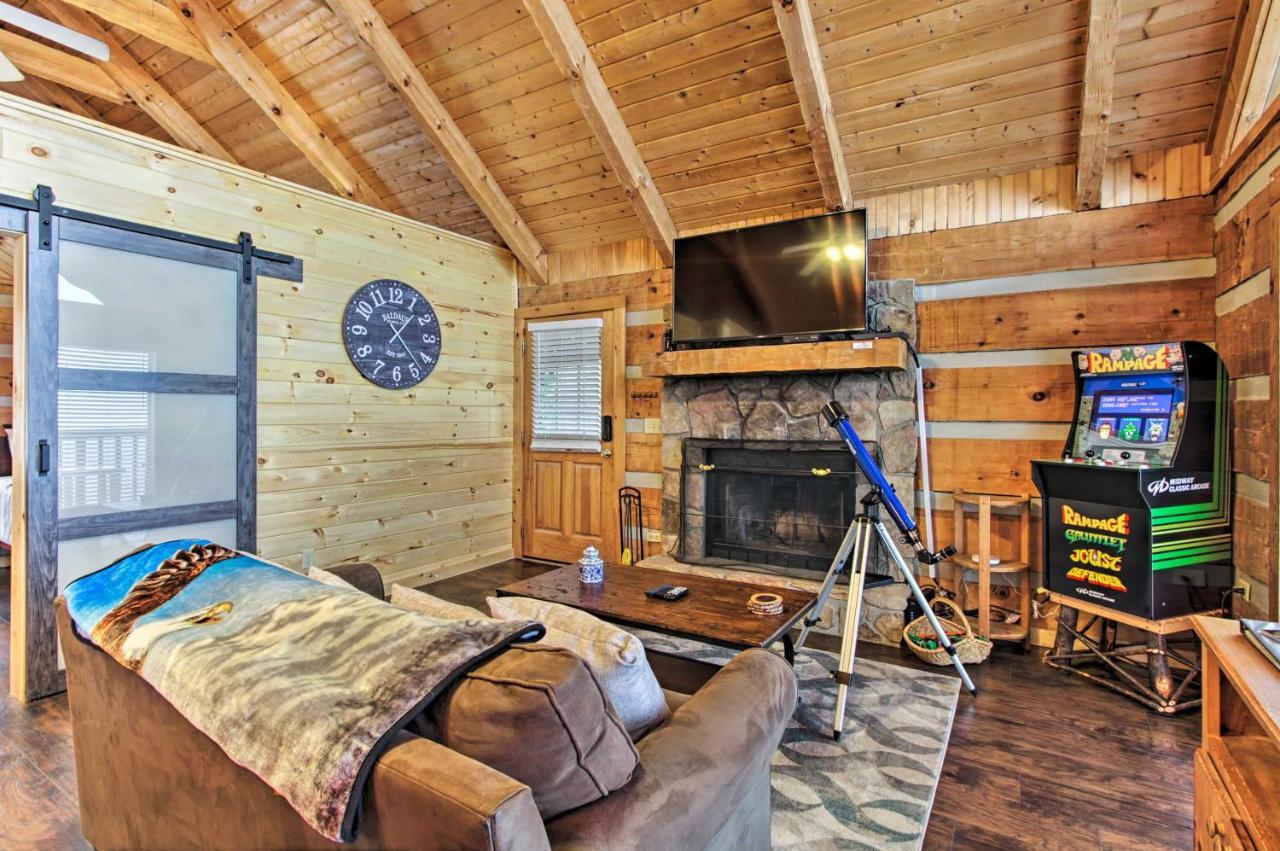 Sevierville Cabin With Private Hot Tub And Fireplace! Exterior foto